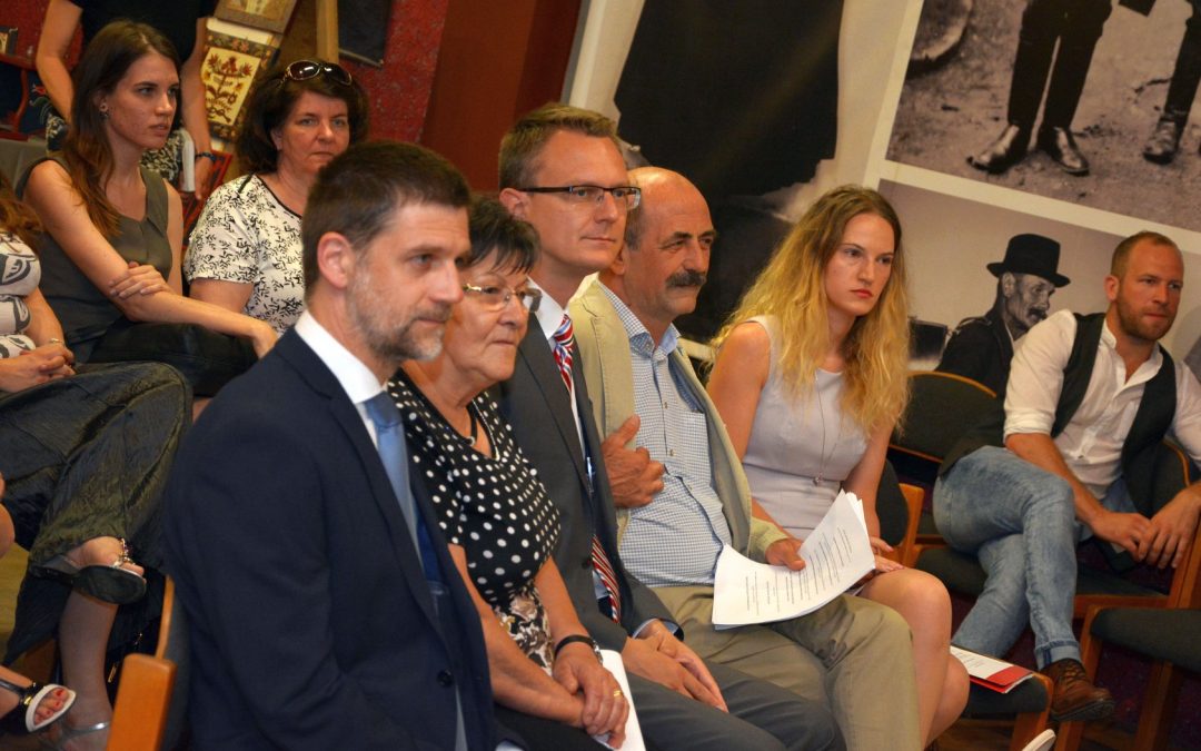 Kárpát-haza szerte épülnek új kulturális kapcsolatok az „Otthonról haza” projektben