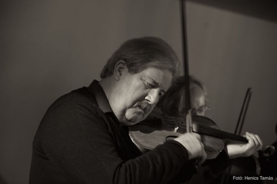 „Összehegedülni a nemzetet” − Halmos Béla emlékkoncert