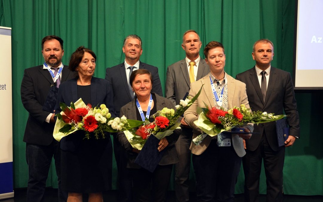 Díjkiosztó a stratégiai konferencián